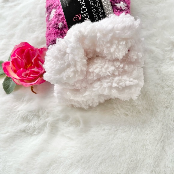 New with tag CUDDL DUDS SHERPA LINED LOUNGE SOCKS w/PLUSHFILL SUPER COMFORTABLE! - Picture 5 of 5